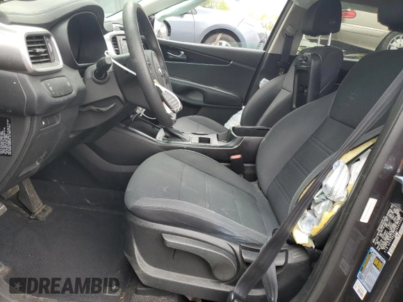 2018 Kia Sorento LX with VIN 5XYPGDA55JG365362, listed as a Copart auction lot 54647945 with 110,487 mi miles and Salvage Title. Bid and sale history available at carsss.com. Image 7.