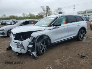 2025 Lincoln Corsair Standard z VIN 5LMCJ1CA1SUL06049, wystawiony jako Copart lot #55264365 z przebiegiem 2 513 mil mil oraz Szkoda całkowita • Salvage title. Historia ofert i sprzedaży dostępna na DreamBid. Obrazek 1.