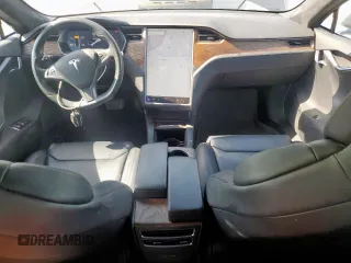 2018 Tesla Model S 75D с VIN 5YJSA1E21JF260383, выставлен на аукционе Copart как лот 61927665 с пробегом 74 644 миль миль и Списание • Salvage title. История ставок и продаж доступна на DreamBid. Изображение 8.