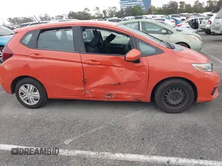 2019 Honda Fit LX with VIN 3HGGK5H44KM703289, listed as a IAAI auction lot 42058382 with Not Provided miles. Bid and sale history available at carsss.com. Image 13.