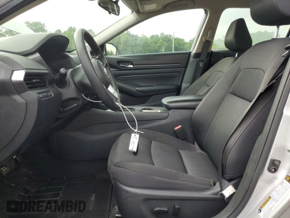 2020 Nissan Altima S with VIN 1N4BL4BV6LC151532, listed as a Copart auction lot 61560725 with 85,942 mi miles and Salvage title. Bid and sale history available at DreamBid. Image 7.
