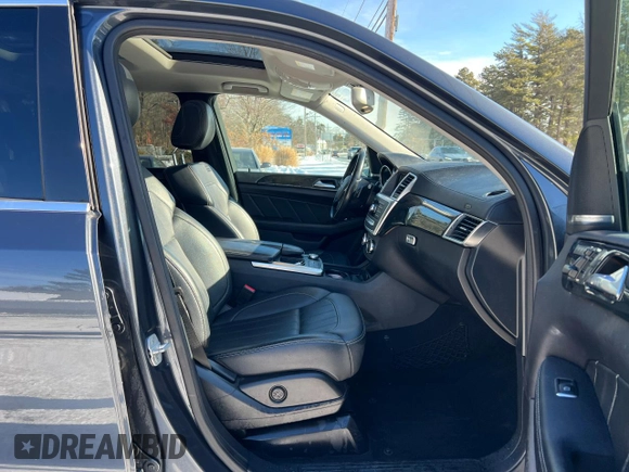 2016 Mercedes-Benz GL with VIN 4JGDF6EE2GA628892, listed as a Copart auction lot 42853885 with 162,500 mi miles and Clean Title. Bid and sale history available at carsss.com. Image 5.