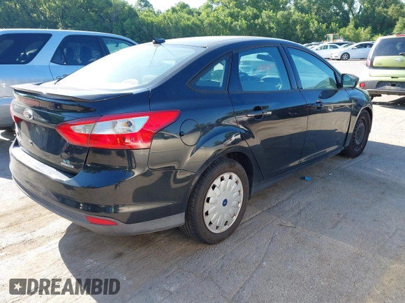 2013 Ford Focus SE z VIN 1FADP3F25DL115727, wystawiony jako IAAI lot #42609895 z przebiegiem 163 749 mil mil oraz . Historia ofert i sprzedaży dostępna na DreamBid. Obrazek 4.