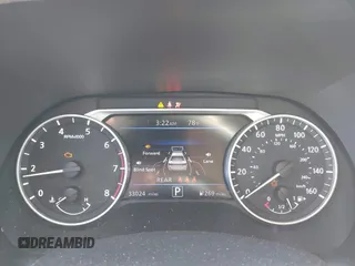 2020 Nissan Sentra SR with VIN 3N1AB8DVXLY313492, listed as a IAAI auction lot 41682275 with 33,024 mi miles and . Bid and sale history available at DreamBid. Image 7.