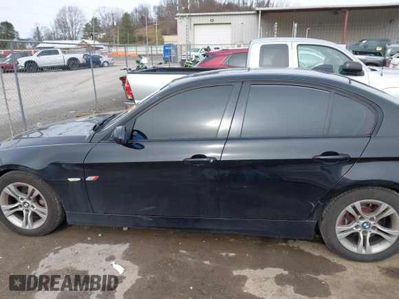 2008 BMW 3 Series 328i with VIN WBAVA33518KX87050, listed as a IAAI auction lot 40961613 with 189,357 mi miles and . Bid and sale history available at DreamBid. Image 14.