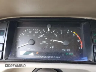 1992 Cadillac Seville z VIN 1G6KS53B0NU837105, wystawiony jako Copart lot #55865205 z przebiegiem 94 740 mil mil oraz Szkody całkowita. Historia ofert i sprzedaży dostępna na DreamBid. Obrazek 9.