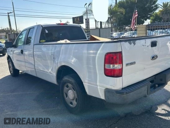 2008 Ford F-150 XL with VIN 1FTVX12578KD70345, listed as a Copart auction lot 79133324 with 122,847 mi miles and Clean title. Bid and sale history available at DreamBid. Image 3.