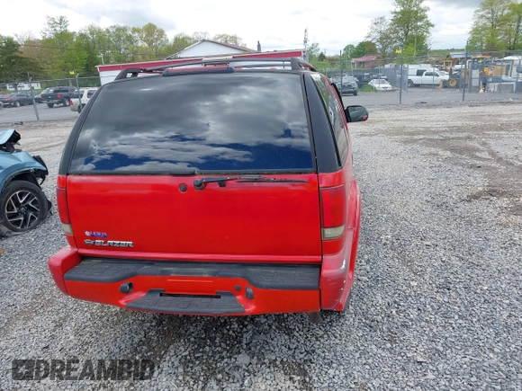 2004 Chevrolet Blazer LS z VIN 1GNDT13X64K127182, wystawiony jako IAAI lot #42188177 z przebiegiem 135 946 mil mil oraz . Historia ofert i sprzedaży dostępna na DreamBid. Obrazek 16.