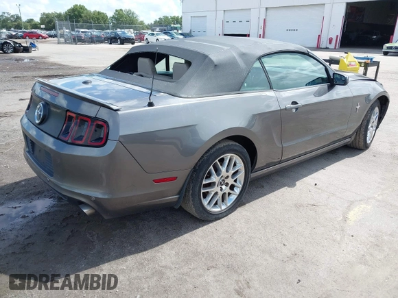 2014 Ford Mustang V6 with VIN 1ZVBP8EM8E5214546, listed as a IAAI auction lot 42773010 with 132,666 mi miles and . Bid and sale history available at DreamBid. Image 4.