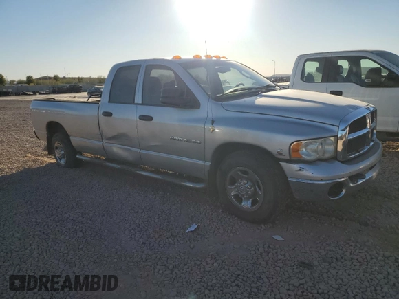 2005 Dodge 3500 SLT z VIN 3D7LR38CX5G757046, wystawiony jako Copart lot #41988005 z przebiegiem 240 092 mil mil oraz Szkoda całkowita • Salvage title. Historia ofert i sprzedaży dostępna na DreamBid. Obrazek 4.