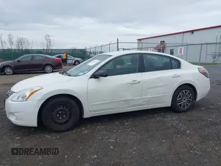 2012 Nissan Altima 2.5 with VIN 1N4AL2AP0CN437562, listed as a IAAI auction lot 42202345 with 167,272 mi miles and . Bid and sale history available at DreamBid. Image 6.