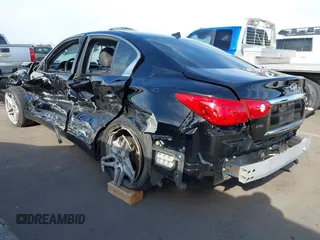 2014 Infiniti Q50 Premium with VIN JN1BV7AR5EM699404, listed as a IAAI auction lot 41884981 with 91,521 mi miles. Bid and sale history available at carsss.com. Image 3.