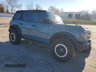 2022 Ford Bronco with VIN 1FMDE5DH5NLA97519, listed as a Copart auction lot 81093884 with 32,166 mi miles and Salvage Title. Bid and sale history available at DreamBid. Image 4.