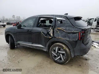 2025 Nissan Kicks SV with VIN 3N8AP6CA2SL320650, listed as a Copart auction lot 42855605 with 3,204 mi miles and Salvage Title. Bid and sale history available at carsss.com. Image 2.