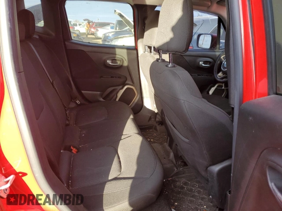 2015 Jeep Renegade Latitude with VIN ZACCJBBH3FPC05601, listed as a Copart auction lot 83986434 with 81,777 mi miles and Clean Title. Bid and sale history available at carsss.com. Image 10.
