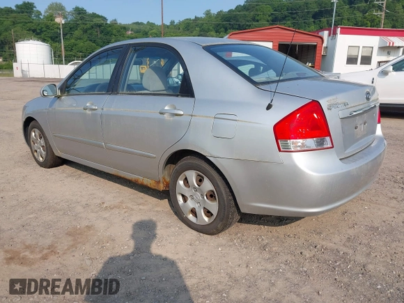 2009 Kia Spectra EX z VIN KNAFE221295658087, wystawiony jako IAAI lot #42409207 z przebiegiem 180 911 mil mil oraz . Historia ofert i sprzedaży dostępna na DreamBid. Obrazek 3.