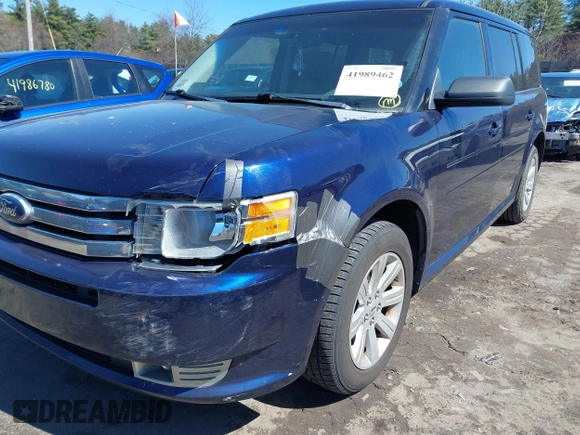 2011 Ford Flex SE with VIN 2FMGK5BC9BBD18368, listed as a IAAI auction lot 41989462 with 140,415 mi miles. Bid and sale history available at carsss.com. Image 6.