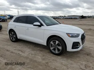 2024 Audi Q5 Premium with VIN WA1ABAFY6R2042301, listed as a Copart auction lot 43386775 with 18,973 mi miles and Salvage title. Bid and sale history available at DreamBid. Image 4.