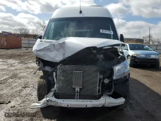 2019 Mercedes-Benz Sprinter Cargo Van with VIN WD3PF0CD5KP162982, listed as a Copart auction lot 50191745 with 0 mi miles and Salvage Title. Bid and sale history available at carsss.com. Image 5.