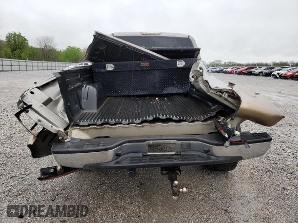 1999 Chevrolet Silverado 1500 LT with VIN 2GCEK19T2X1235274, listed as a Copart auction lot 51842625 with 235,092 mi miles and Salvage Title. Bid and sale history available at DreamBid. Image 6.