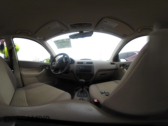 2007 Ford Focus S z VIN 1FAHP34N07W260725, wystawiony jako IAAI lot #42004694 z przebiegiem 84 923 mil mil oraz . Historia ofert i sprzedaży dostępna na DreamBid. Obrazek 18.