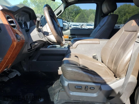 2016 Ford F-350 Platinum with VIN 1FT8W3BT9GEB51717, listed as a Copart auction lot 53162255 with 212,888 mi miles and Clean title. Bid and sale history available at DreamBid. Image 7.