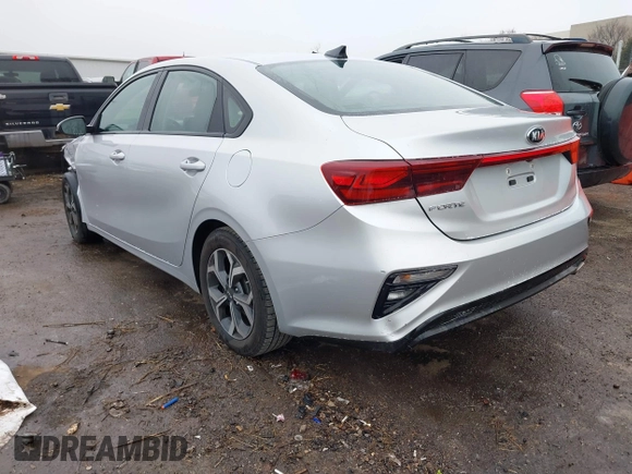 2019 Kia Forte LXS with VIN 3KPF24AD8KE075892, listed as a IAAI auction lot 41479410 with 106,609 mi miles. Bid and sale history available at carsss.com. Image 3.