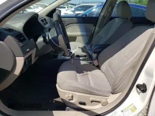 2010 Ford Fusion SE with VIN 3FAHP0HA1AR182522, listed as a Copart auction lot 55133975 with 166,793 mi miles and Salvage Title. Bid and sale history available at DreamBid. Image 7.