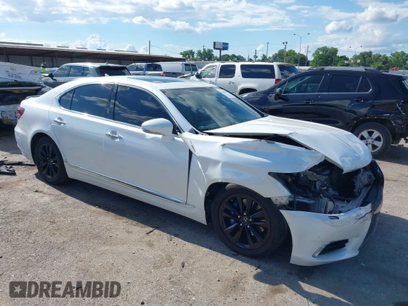 2013 Lexus LS 460 with VIN JTHBL5EF9D5120770, listed as a IAAI auction lot 42238113 with 96,129 mi miles and . Bid and sale history available at DreamBid. Image 1.