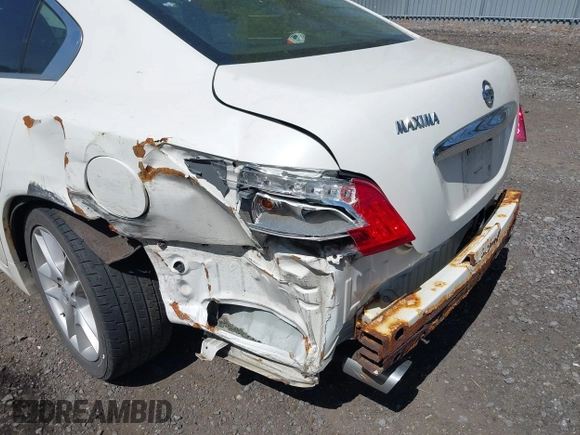 2009 Nissan Maxima SV with VIN 1N4AA51E79C861010, listed as a IAAI auction lot 42135001 with 154,557 mi miles and . Bid and sale history available at DreamBid. Image 6.