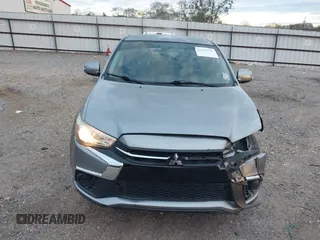 2018 Mitsubishi Outlander ES z VIN JA4AP3AU1JZ034958, wystawiony jako IAAI lot #41298536 z przebiegiem 145 267 mil mil oraz . Historia ofert i sprzedaży dostępna na DreamBid. Obrazek 13.