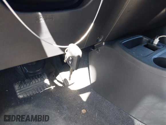 2021 Mitsubishi Mirage ES z VIN ML32AUHJ5MH012925, wystawiony jako IAAI lot #40912982 z przebiegiem 33 912 mil mil oraz . Historia ofert i sprzedaży dostępna na DreamBid. Obrazek 11.