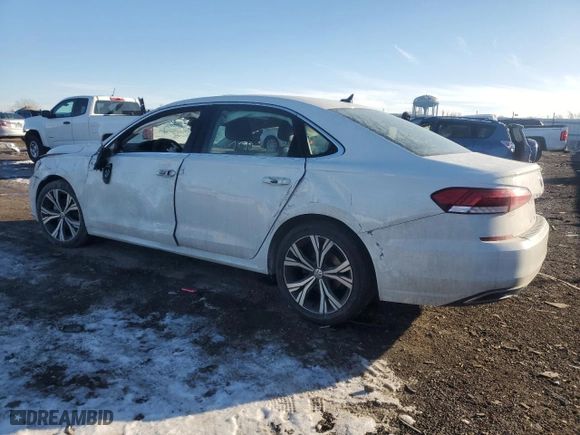 2021 Volkswagen Passat 2.0T SE with VIN 1VWSA7A39MC010387, listed as a Copart auction lot 88812115 with 43,511 mi miles and Salvage Title. Bid and sale history available at carsss.com. Image 2.