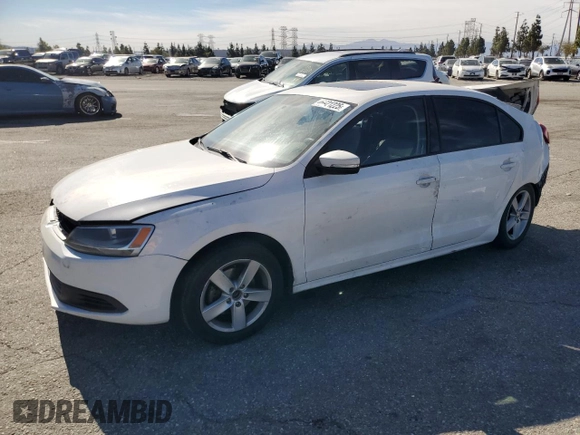 2012 Volkswagen Jetta TDI w/Premium с VIN 3VWLL7AJ0CM339246, выставлен на аукционе Copart как лот 46921225 с пробегом Не указан миль и Списание • Salvage title. История ставок и продаж доступна на DreamBid. Изображение 1.