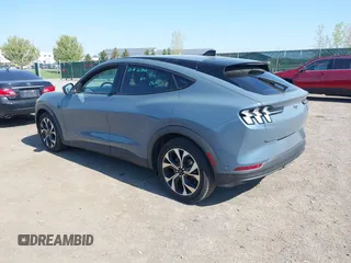 2024 Ford Mustang Mach-E Select z VIN 3FMTK1R46RMA22206, wystawiony jako IAAI lot #42243515 z przebiegiem 8 353 mil mil oraz . Historia ofert i sprzedaży dostępna na DreamBid. Obrazek 3.