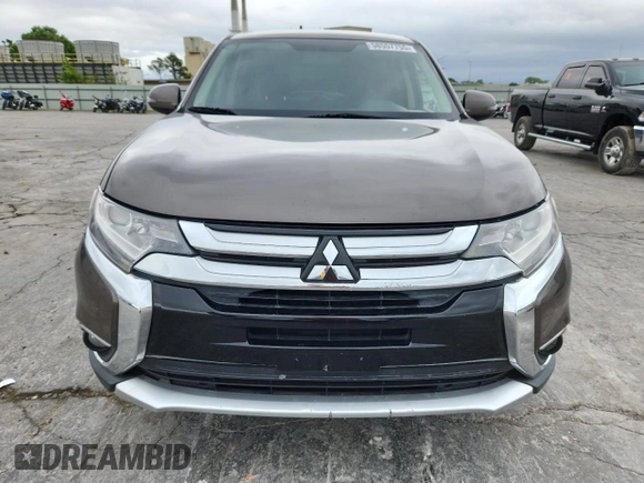 2016 Mitsubishi Outlander SE with VIN JA4AD3A36GZ022121, listed as a Copart auction lot 58557755 with 168,029 mi miles and Clean title. Bid and sale history available at DreamBid. Image 5.