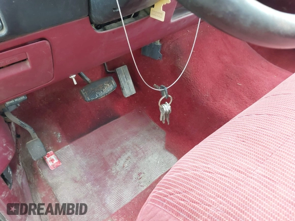 1994 Ford F-150 with VIN 1FTEX15N4RKC04121, listed as a IAAI auction lot 42639383 with Not provided miles and . Bid and sale history available at DreamBid. Image 11.