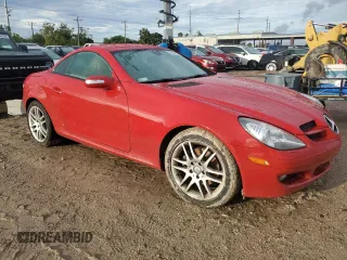 2007 Mercedes-Benz SLK-Class 3.0L with VIN WDBWK54F87F146734, listed as a Copart auction lot 73924854 with 0 mi miles and Non Repairable. Bid and sale history available at carsss.com. Image 4.