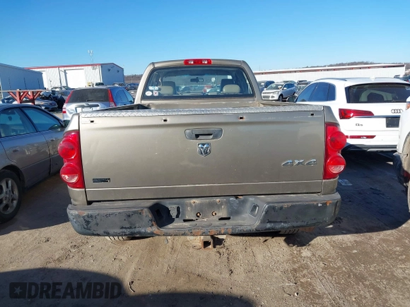 2007 Dodge 1500 ST with VIN 1D7HU18P07J602289, listed as a IAAI auction lot 41359159 with 177,716 mi miles and . Bid and sale history available at DreamBid. Image 17.