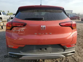 2024 Buick Encore GX Preferred z VIN KL4AMCSL5RB182209, wystawiony jako Copart lot #51734815 z przebiegiem Nie podano mil oraz Szkoda całkowita • Salvage title. Historia ofert i sprzedaży dostępna na DreamBid. Obrazek 6.