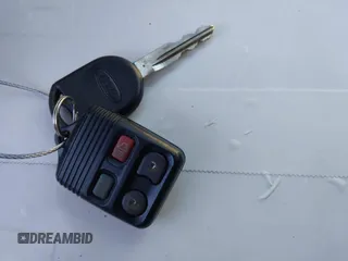 2009 Ford Mustang с VIN 1ZVHT84N295104274, выставлен на аукционе IAAI как лот 41507451 с пробегом 138 877 миль миль и . История ставок и продаж доступна на DreamBid. Изображение 11.