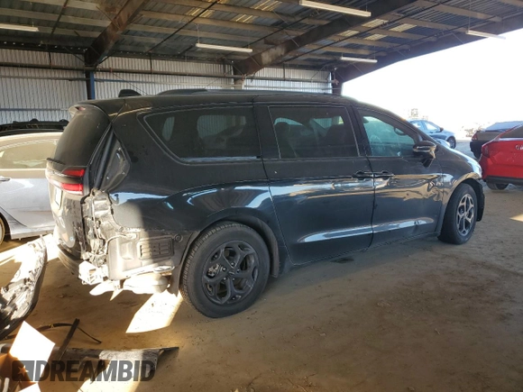 2021 Chrysler Pacifica Hybrid Limited с VIN 2C4RC1S78MR536463, выставлен на аукционе Copart как лот 42159495 с пробегом 60 519 миль миль и Списание • Salvage title. История ставок и продаж доступна на DreamBid. Изображение 3.