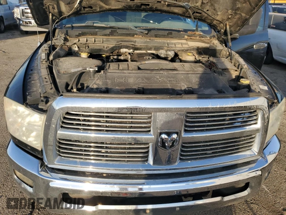 2010 Dodge 2500 SLT z VIN 3D7UT2CL4AG179852, wystawiony jako Copart lot #53741455 z przebiegiem 228 412 mil mil oraz Szkoda całkowita • Salvage title. Historia ofert i sprzedaży dostępna na DreamBid. Obrazek 11.