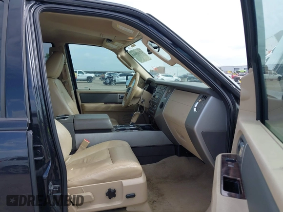 2013 Ford Expedition Max XLT with VIN 1FMJK1H57DEF55925, listed as a IAAI auction lot 42405603 with 229,984 mi miles and . Bid and sale history available at DreamBid. Image 5.