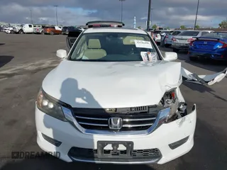 2015 Honda Accord Touring with VIN 1HGCR3F90FA012650, listed as a IAAI auction lot 42246490 with 110,405 mi miles and . Bid and sale history available at DreamBid. Image 13.