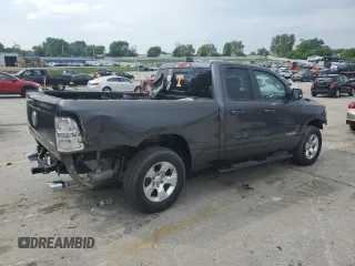 2022 Ram 1500 Big Horn z VIN 1C6SRFBT6NN159941, wystawiony jako Copart lot #59280195 z przebiegiem 52 864 mil mil oraz Szkoda całkowita • Salvage title. Historia ofert i sprzedaży dostępna na DreamBid. Obrazek 3.