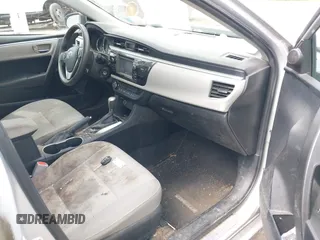 2015 Toyota Corolla L z VIN 2T1BURHE2FC284845, wystawiony jako IAAI lot #42371864 z przebiegiem 133 098 mil mil oraz . Historia ofert i sprzedaży dostępna na DreamBid. Obrazek 5.