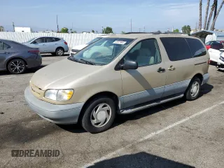1998 Toyota Sienna LE z VIN 4T3ZF13C2WU073697, wystawiony jako Copart lot #53927865 z przebiegiem 130 210 mil mil oraz Czysty tytuł • Clean title. Historia ofert i sprzedaży dostępna na DreamBid. Obrazek 1.