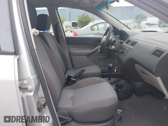 2007 Ford Focus S with VIN 1FAFP34N77W280431, listed as a IAAI auction lot 42120858 with 108,665 mi miles and . Bid and sale history available at carsss.com. Image 5.