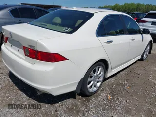 2006 Acura TSX with VIN JH4CL96866C023794, listed as a IAAI auction lot 42012928 with 204,960 mi miles. Bid and sale history available at carsss.com. Image 4.